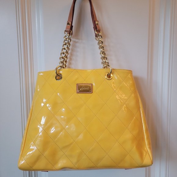 Cavalcanti Handbags - 💥💥HOST PICK💥💥Cavalcanti Patent Yellow Quilted Tote